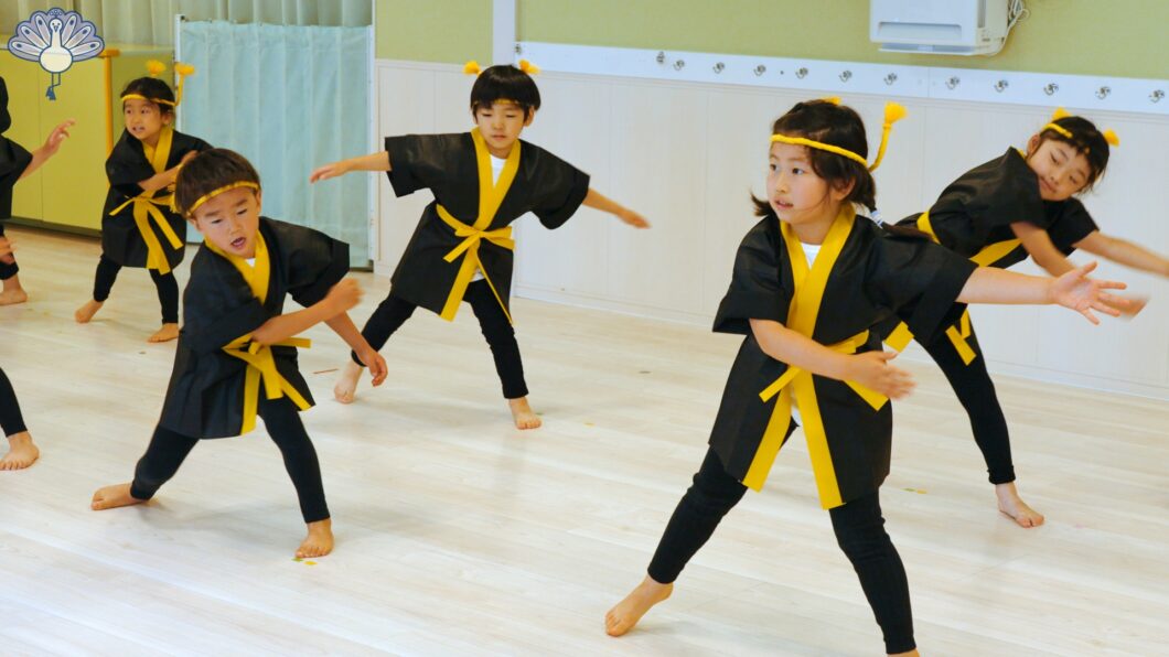 運動参観くじゃく