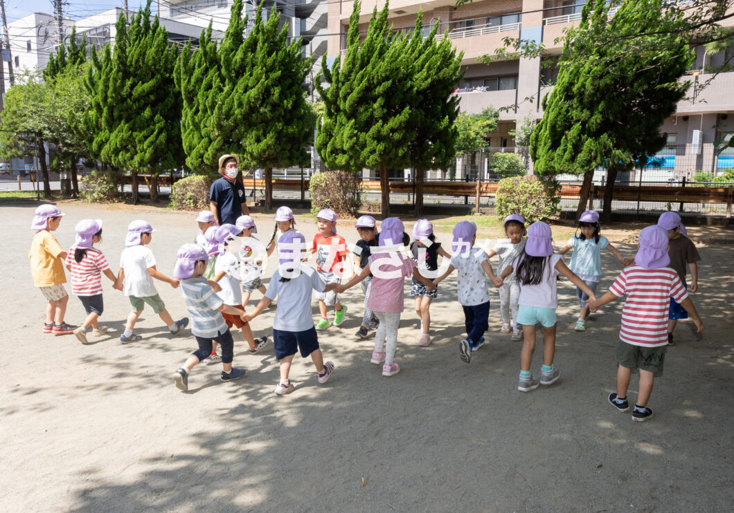 アワーキッズ湘南「専科音楽・夏の生活」